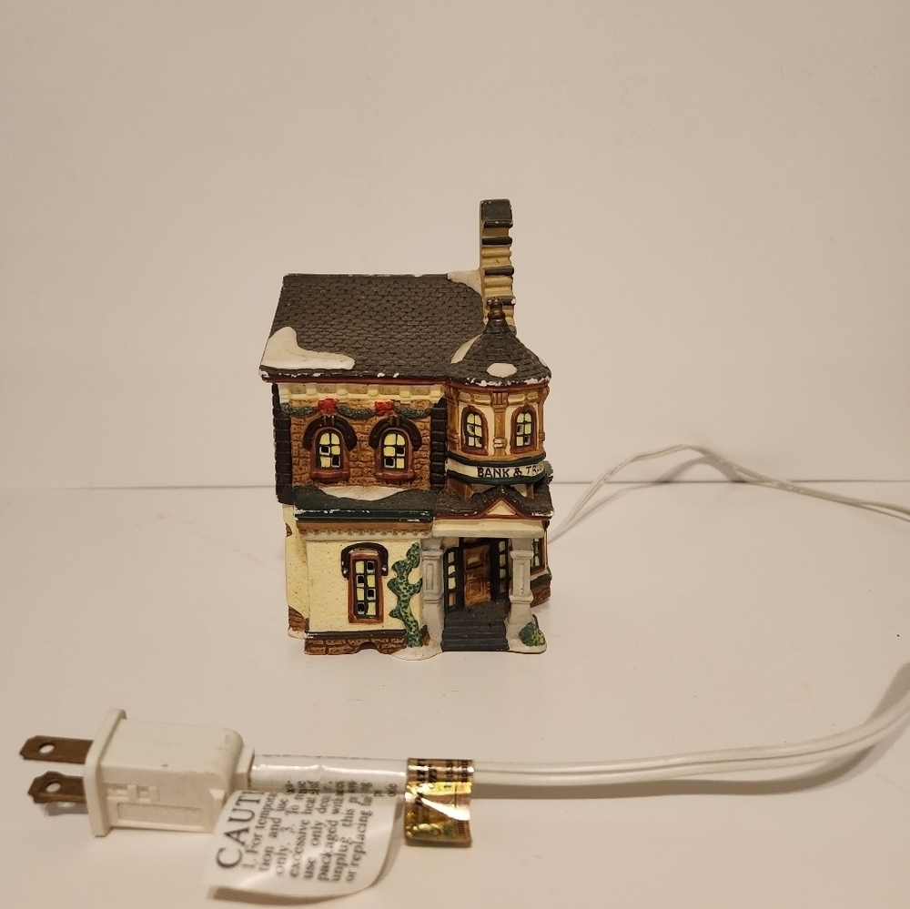 Vintage Christmas Town Bank Decoration